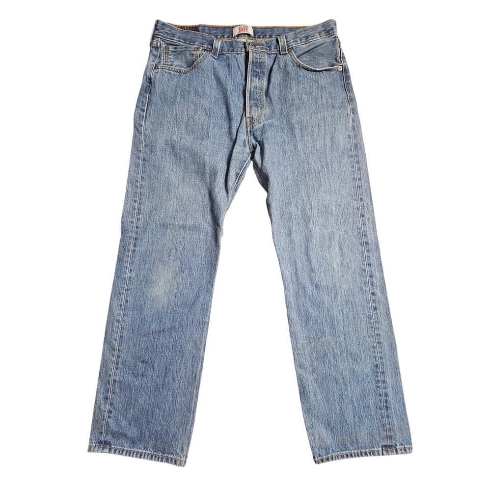 Levi's 501 Original Straight Leg Jeans Button Fly Mens 35x30 Medium Wash Classic